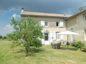 Hotels in Bernac